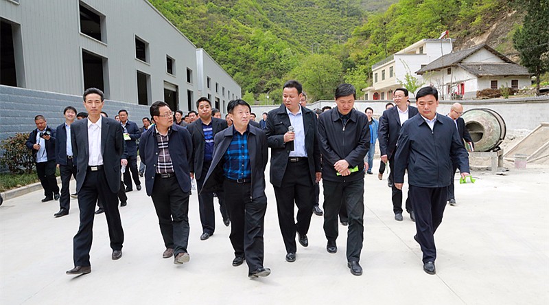 14927729098910819pEP.jpg 鎮(zhèn)安董事長(zhǎng)1.jpg