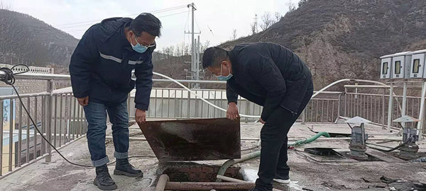 1640400398156812PgWD.jpg 延安_副本.jpg