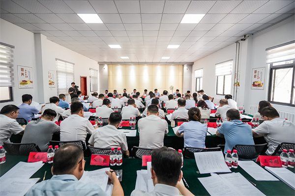 16584571505297863sMR.jpg 18189865.jpg