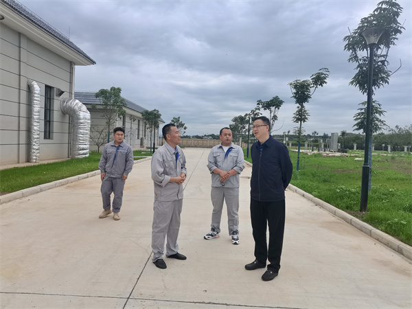 1685932005100467kijO.jpg 郝軍亮調(diào)研寶雞蟠龍污水廠.jpg